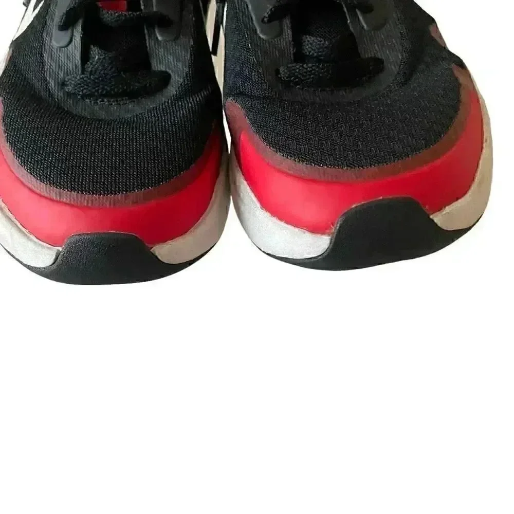 Nike Boys “Wearallday” University Red Running Sporty Athletic Breathable SZ 4Y